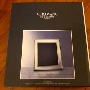 VERA WANG NEW 8x10 silver plated picture frames